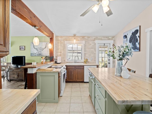 532 Sunset Boulevard, Melbourne Beach, FL 32951