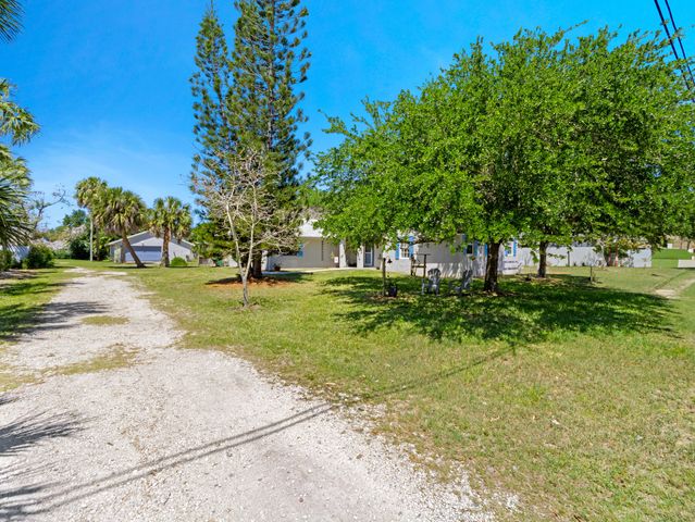 532 Sunset Boulevard, Melbourne Beach, FL 32951