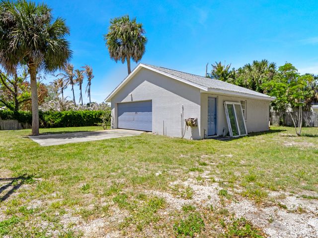 532 Sunset Boulevard, Melbourne Beach, FL 32951