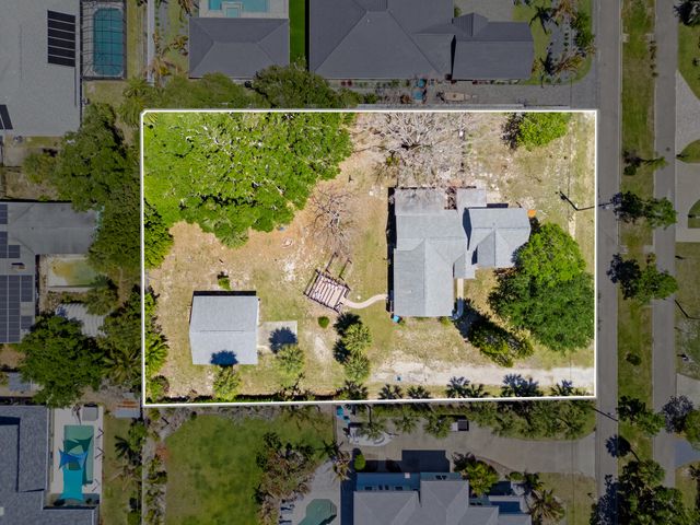 532 Sunset Boulevard, Melbourne Beach, FL 32951