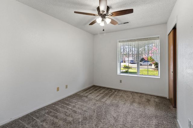 568 Independence Ct, Atwater, CA 95301