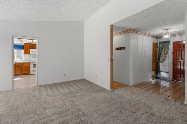 568 Independence Ct, Atwater, CA 95301