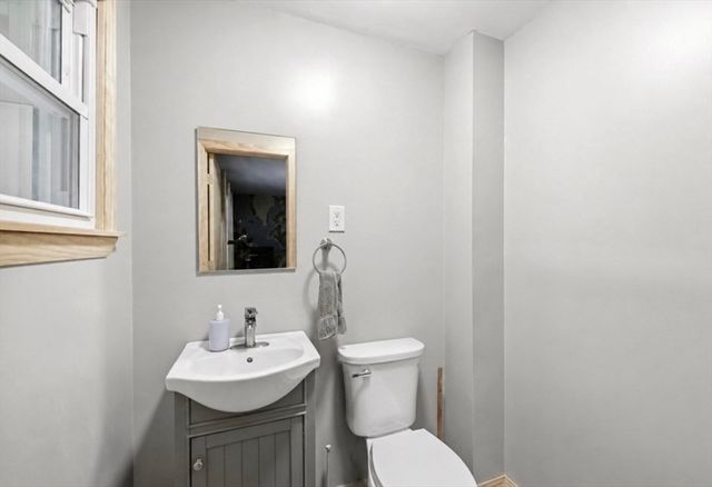 297 Montgomery Road, Westfield, MA 01085