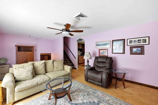 297 Montgomery Road, Westfield, MA 01085