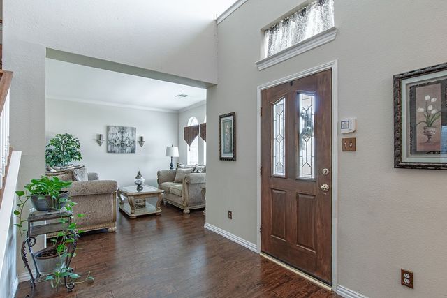 2710 Winterberry Drive, Rowlett, TX 75089