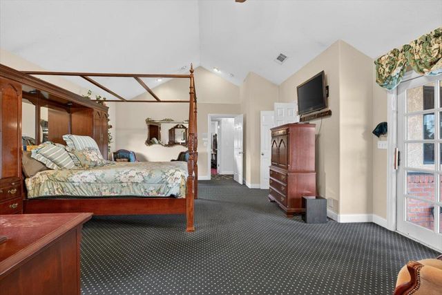 30324 Lone Tree Rd, Oakdale, CA 95361