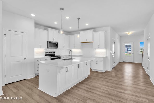 830 Red Sky Drive NE, Winnabow, NC 28479