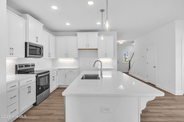 830 Red Sky Drive NE, Winnabow, NC 28479