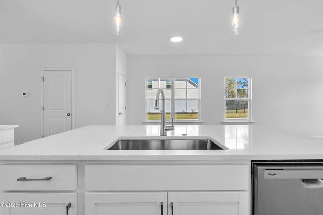 830 Red Sky Drive NE, Winnabow, NC 28479