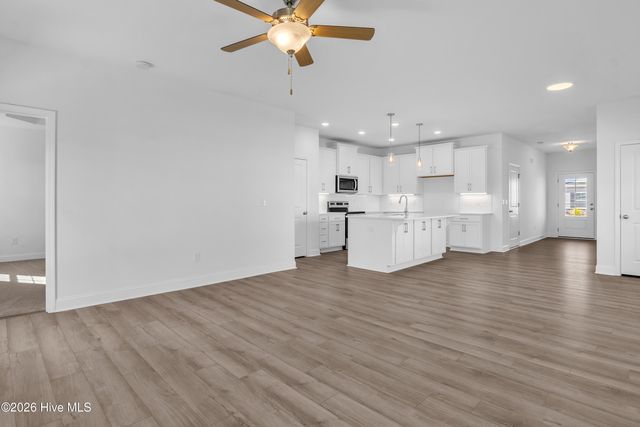 830 Red Sky Drive NE, Winnabow, NC 28479