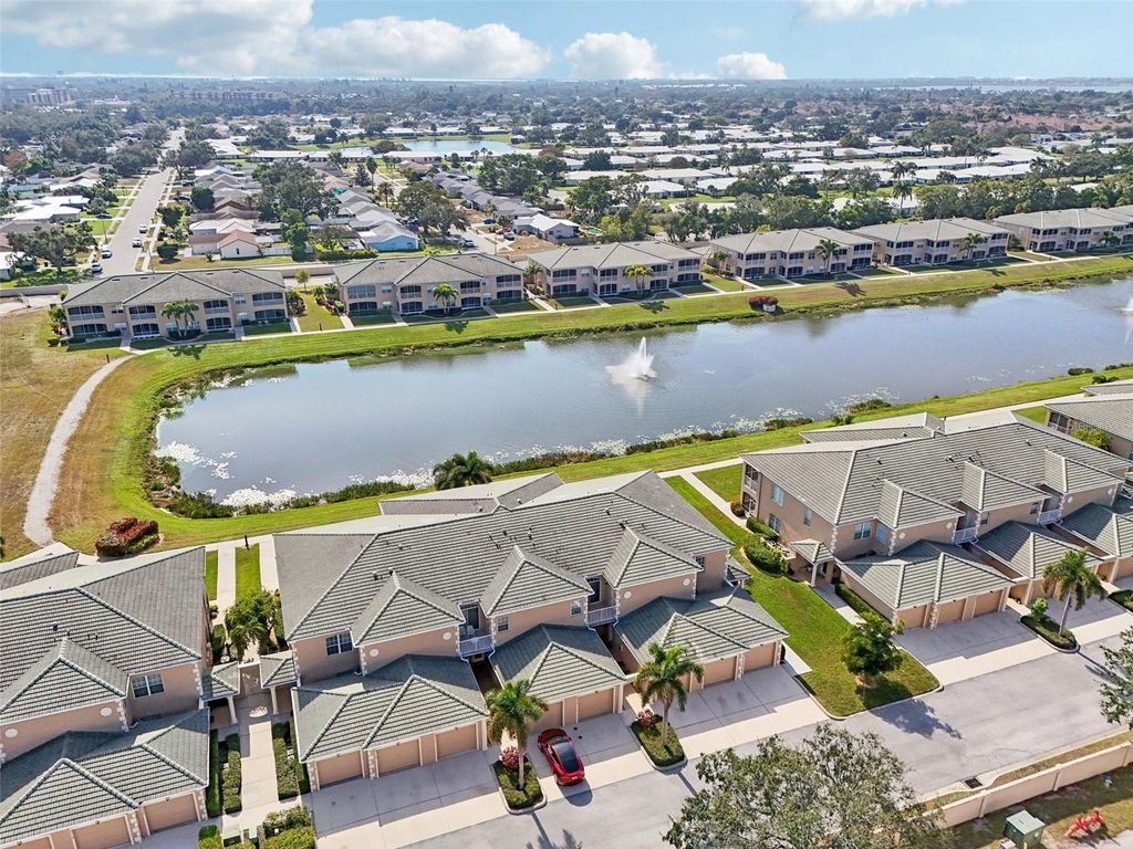 Image 45 of property listing at 6506 7TH AVENUE CIRCLE W, Bradenton, FL 34209