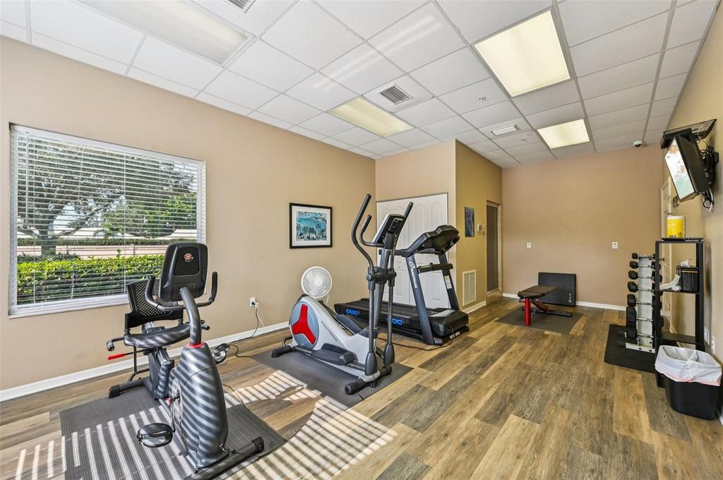 Image 56 of property listing at 6506 7TH AVENUE CIRCLE W, Bradenton, FL 34209