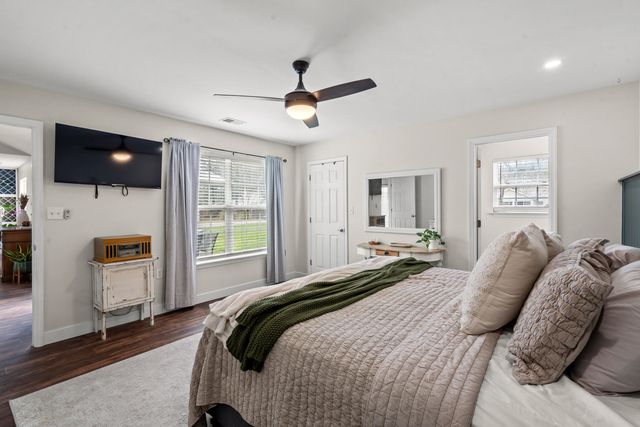 2701 Ivy Glen Dr., Conway, SC 29526