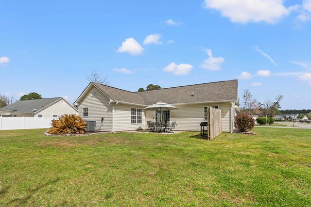 2701 Ivy Glen Dr., Conway, SC 29526