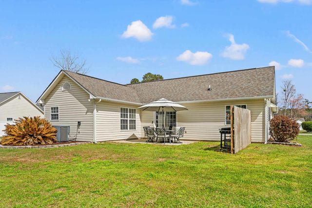 2701 Ivy Glen Dr., Conway, SC 29526