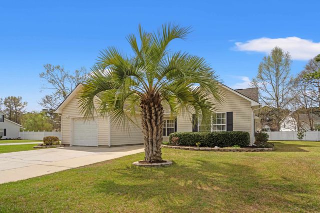 2701 Ivy Glen Dr., Conway, SC 29526