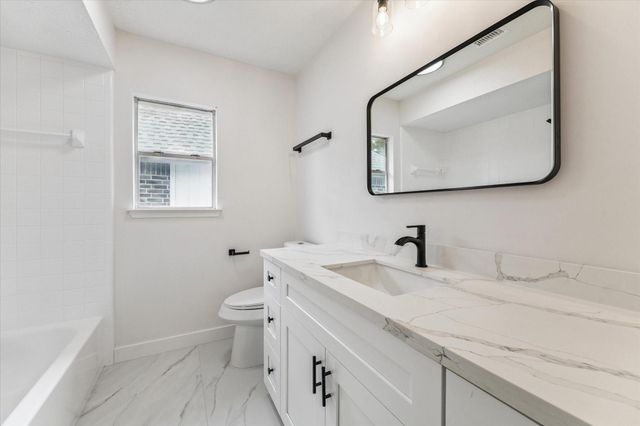 14710 James River Lane, Houston, TX 77084