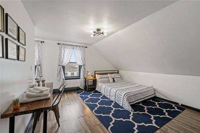 31 Gilmore Street, Providence, RI 02907