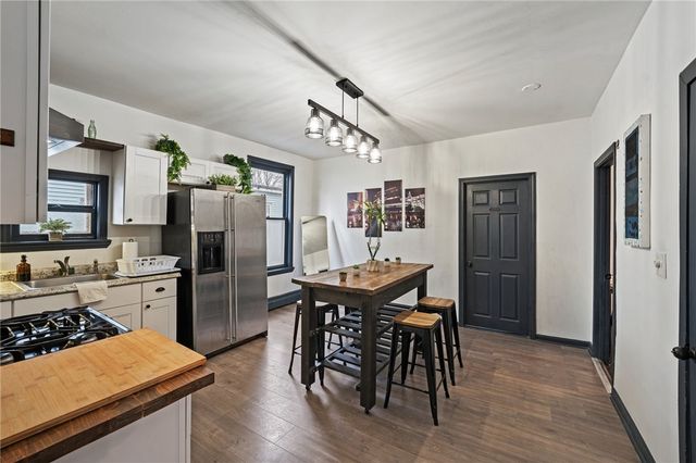 31 Gilmore Street, Providence, RI 02907