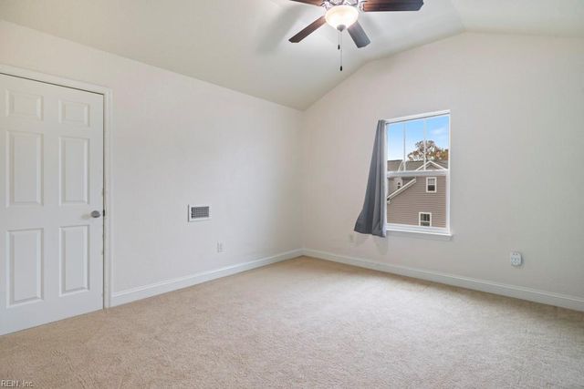 308 Moate CIR, Virginia Beach, VA 23462