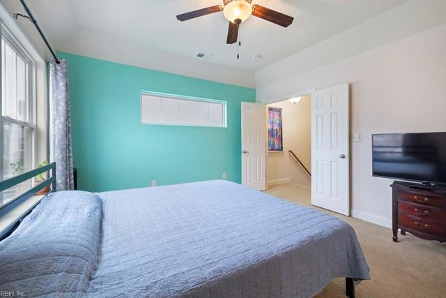 308 Moate CIR, Virginia Beach, VA 23462