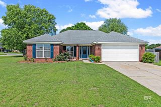 21637 Shadowbrook Street, Robertsdale, AL 36567