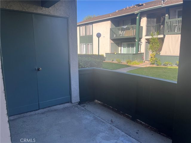 23280 Orange Avenue 7, Lake Forest, CA 92630