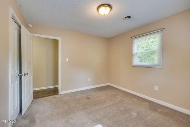 112 Borderview Avenue, Elizabethton, TN 37643