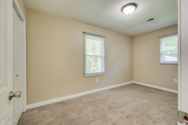 112 Borderview Avenue, Elizabethton, TN 37643