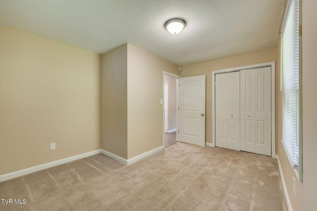 112 Borderview Avenue, Elizabethton, TN 37643