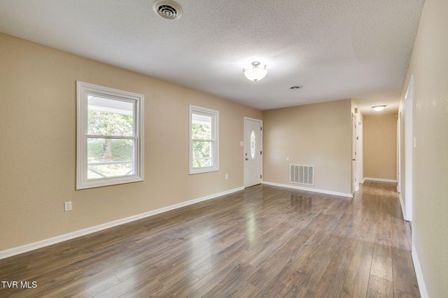 112 Borderview Avenue, Elizabethton, TN 37643