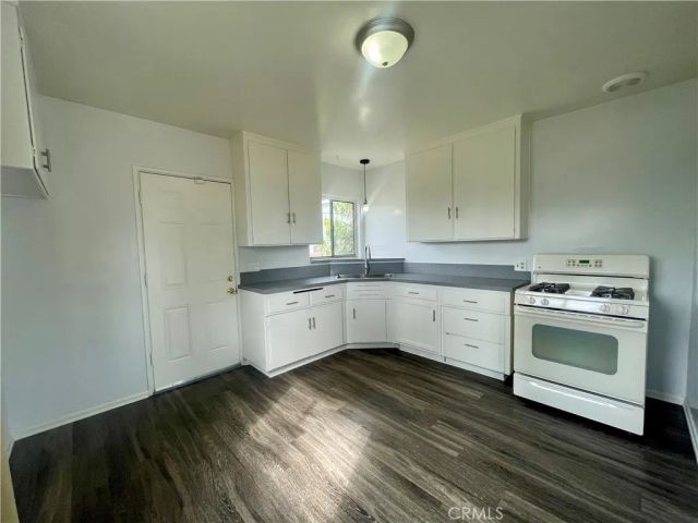 538 N Fuchsia Avenue, Ontario, CA 91762