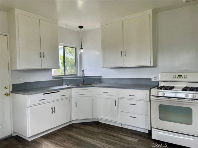 538 N Fuchsia Avenue, Ontario, CA 91762