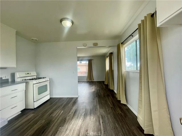 538 N Fuchsia Avenue, Ontario, CA 91762