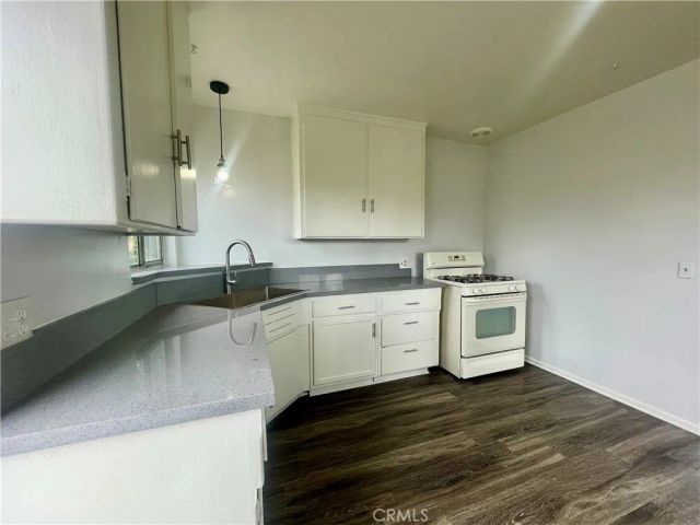 538 N Fuchsia Avenue, Ontario, CA 91762