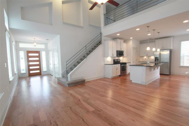 1507 Homespun RD, Austin, TX 78745