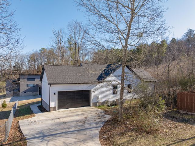 1310 Woodland Cove Place NE, Cleveland, TN 37312