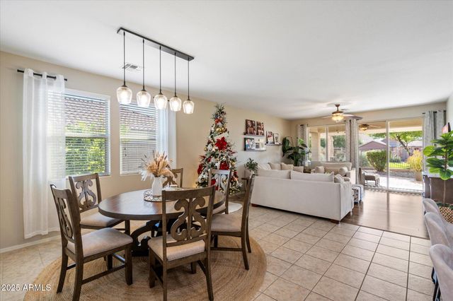 1997 E FLINTLOCK Drive, Gilbert, AZ 85298