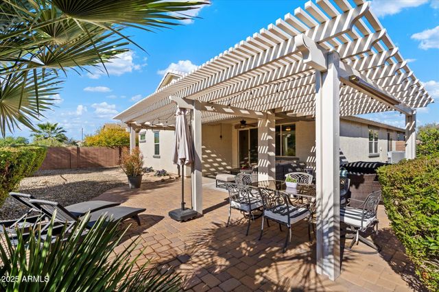 1997 E FLINTLOCK Drive, Gilbert, AZ 85298