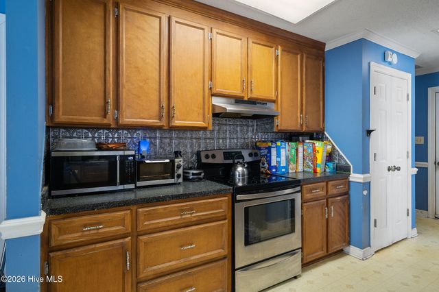 114 Maple Street, Warsaw, NC 28398