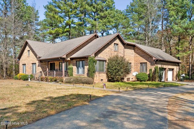 114 Maple Street, Warsaw, NC 28398