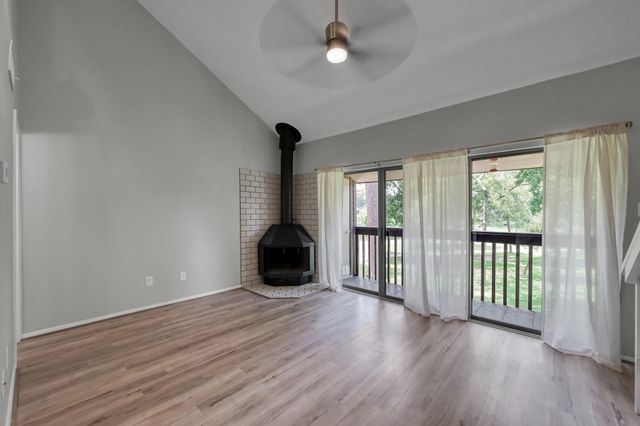 12900 Walden Road 1010-J, Montgomery, TX 77356