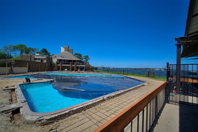 12900 Walden Road 1010-J, Montgomery, TX 77356