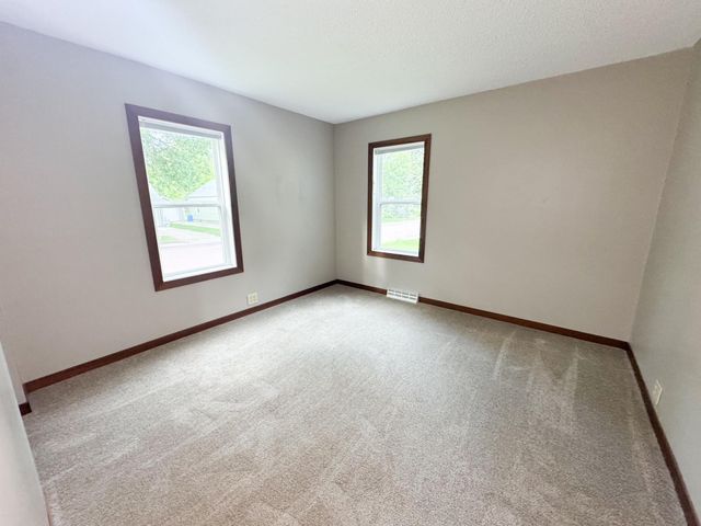 936 Adams Avenue, Westbrook, MN 56183