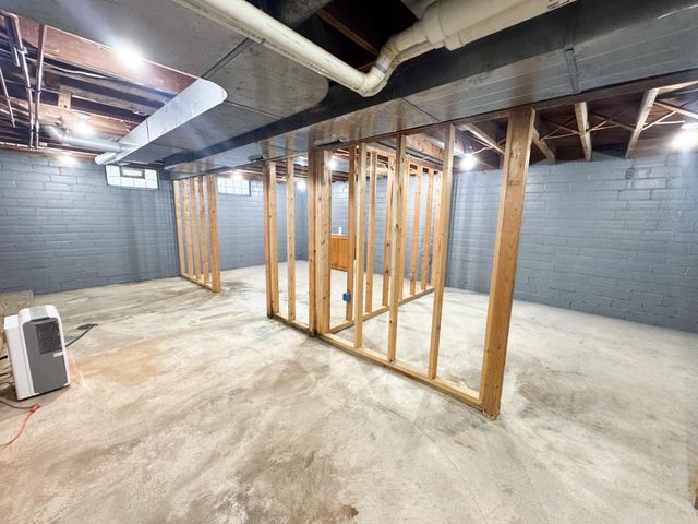 936 Adams Avenue, Westbrook, MN 56183