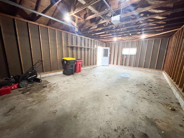 936 Adams Avenue, Westbrook, MN 56183