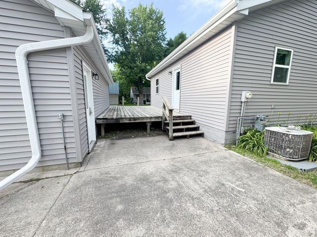 936 Adams Avenue, Westbrook, MN 56183