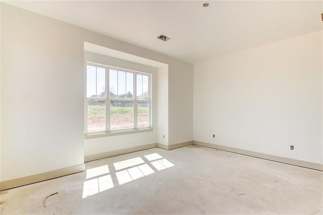1907 Burning Tree, Norman, OK 73071