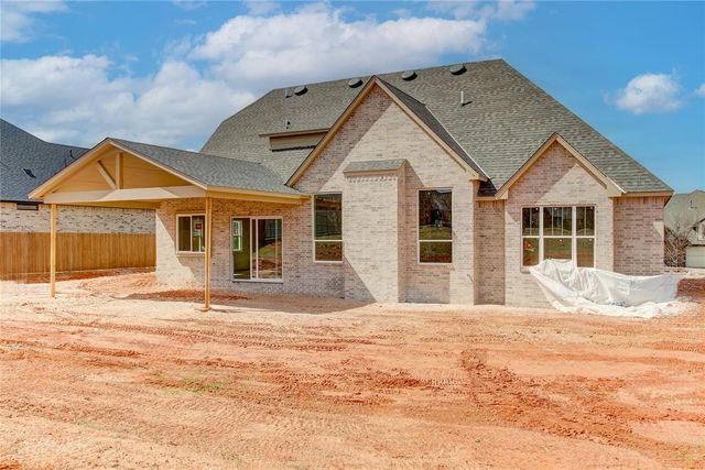 1907 Burning Tree, Norman, OK 73071