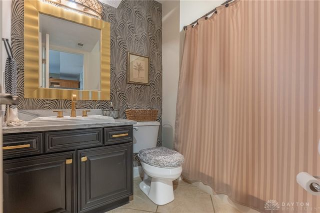9542 Paragon Mills Lane, Washington Twp, OH 45458